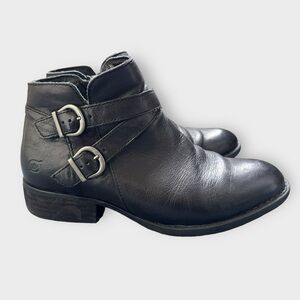 Born Ozark black leather ankle boots, women’s 8